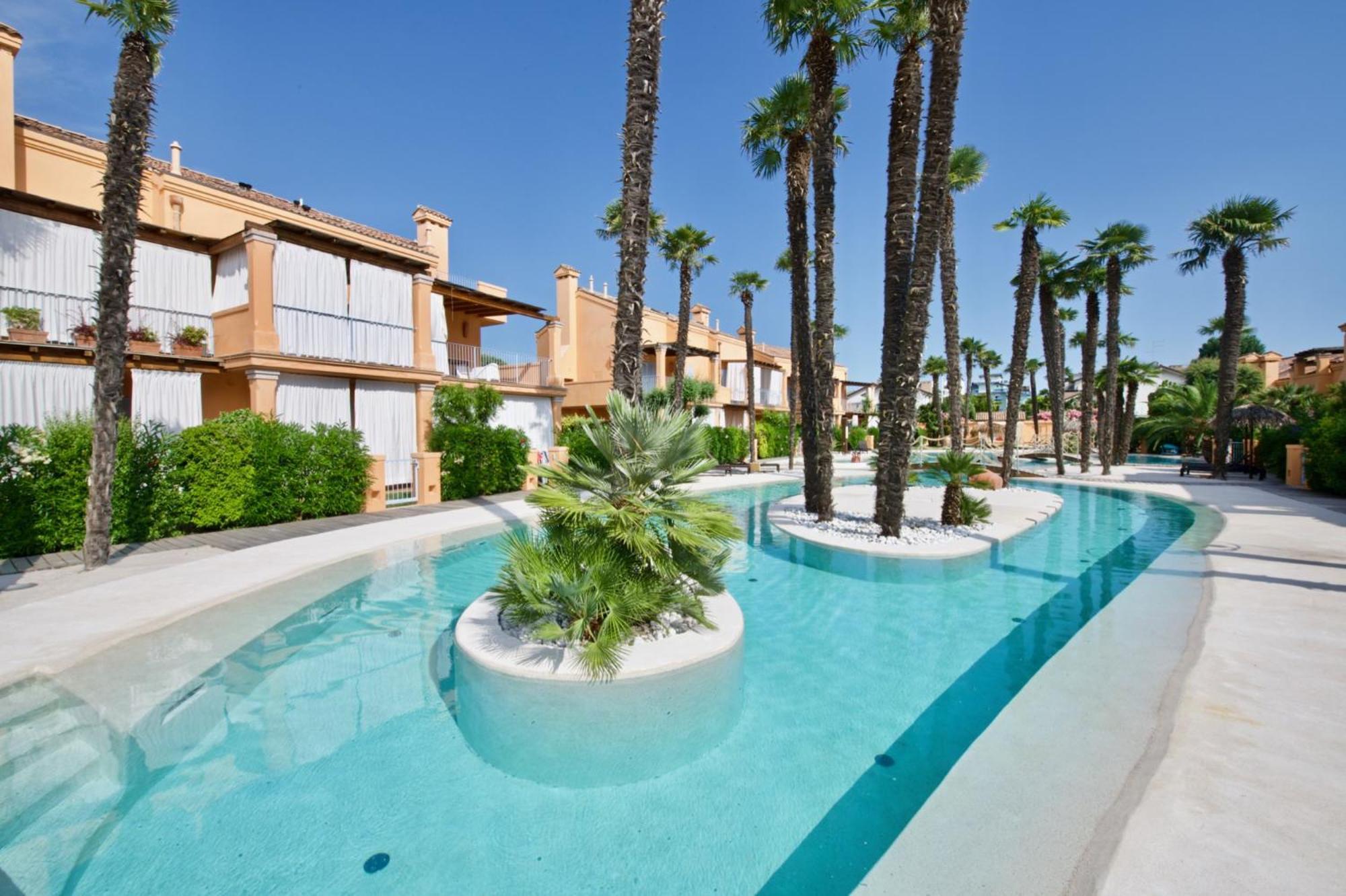 Laguna Village *